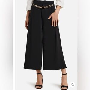 H HALSTON Wide legs pants Chain Front
Size L NWT